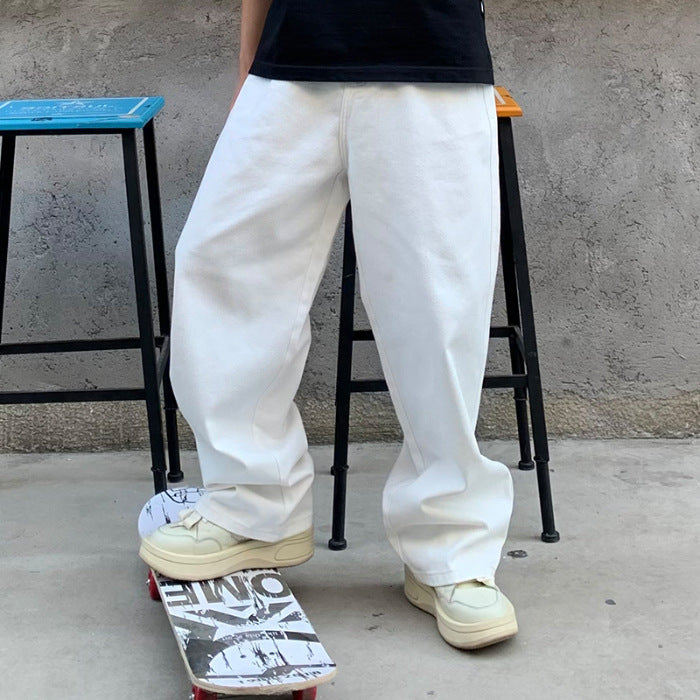 أبيض