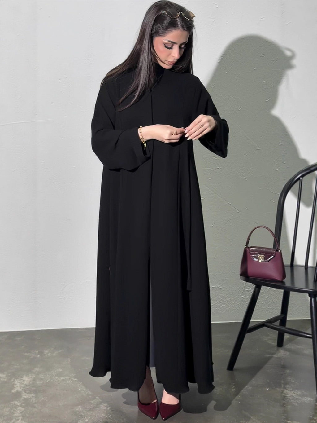 أسود