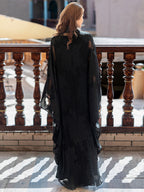 أسود