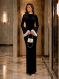 أسود