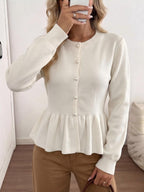 أبيض