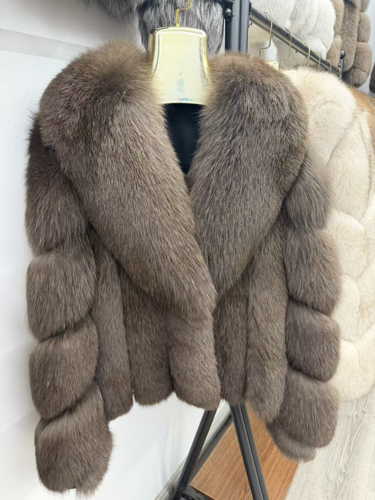 بني