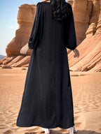 أسود