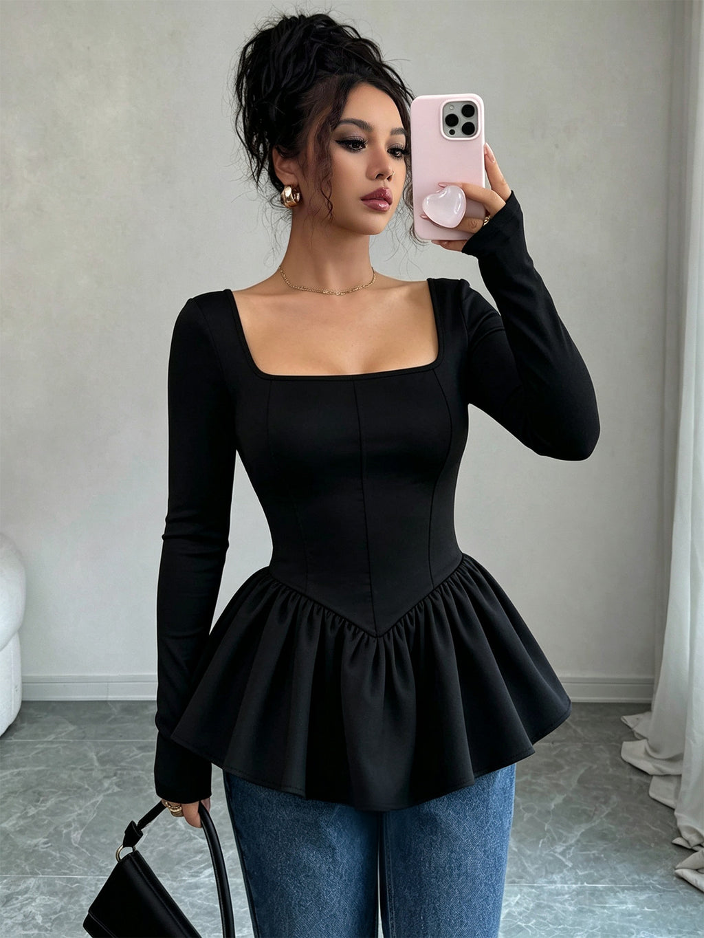 أسود