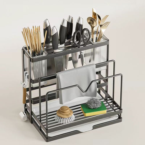 أسود