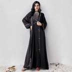 أسود