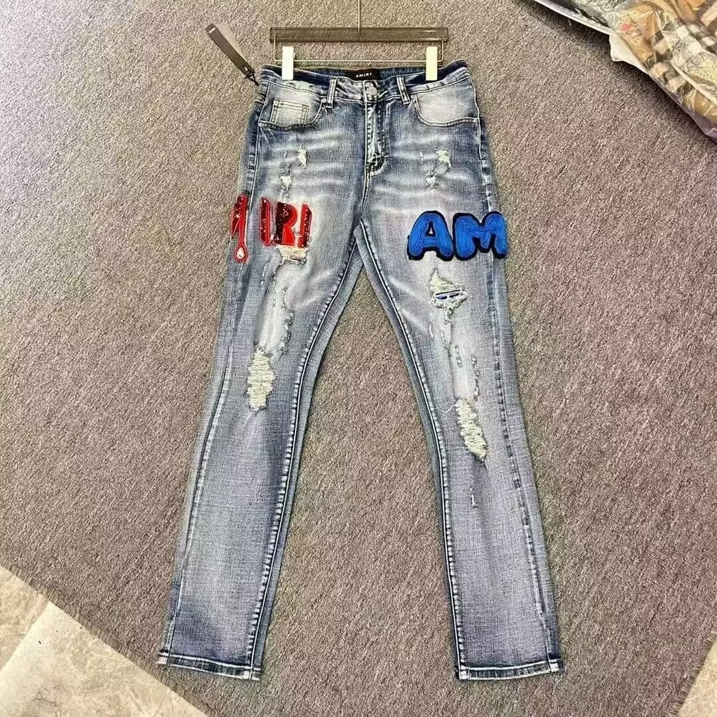 أزرق