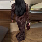 بني داكن