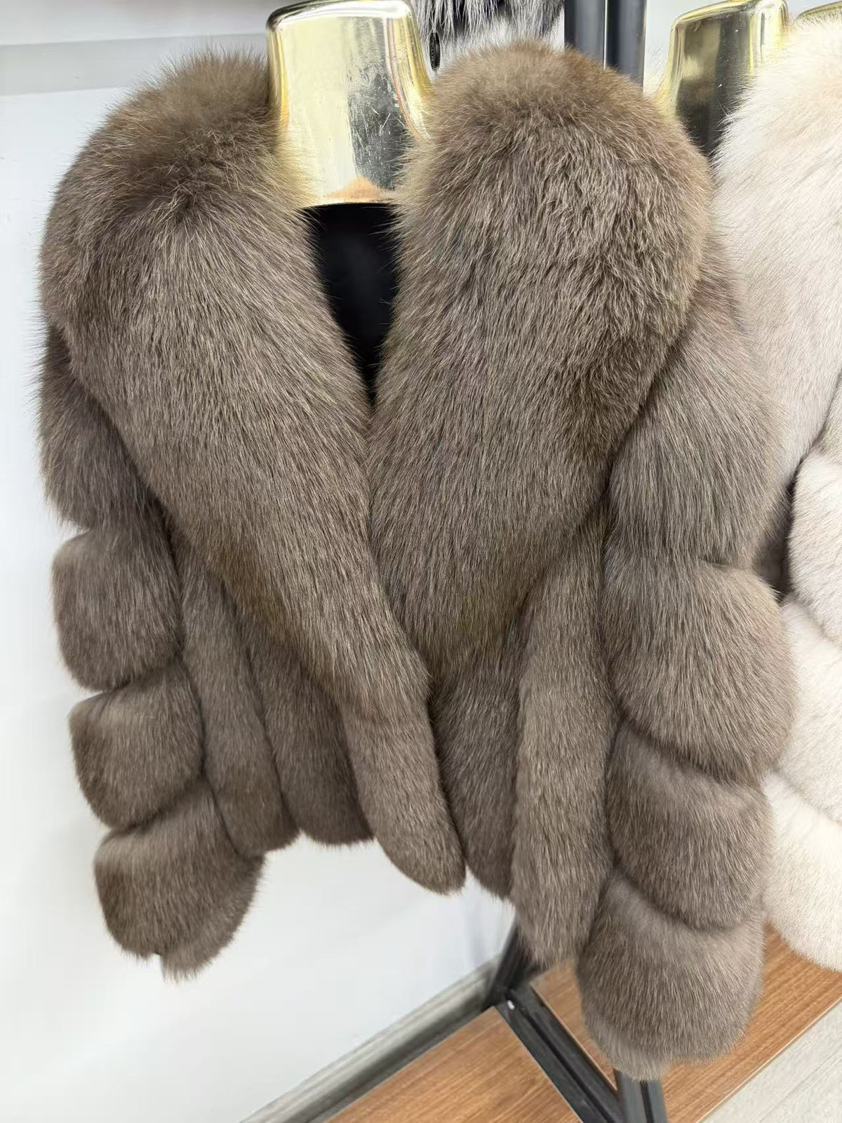 بني