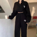 أسود