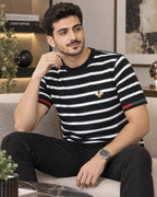 أسود