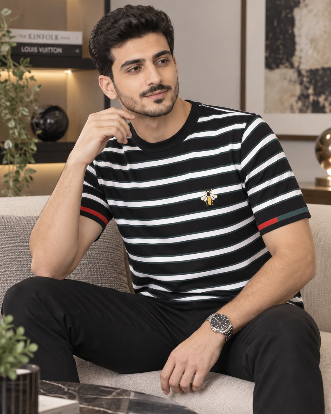 أسود