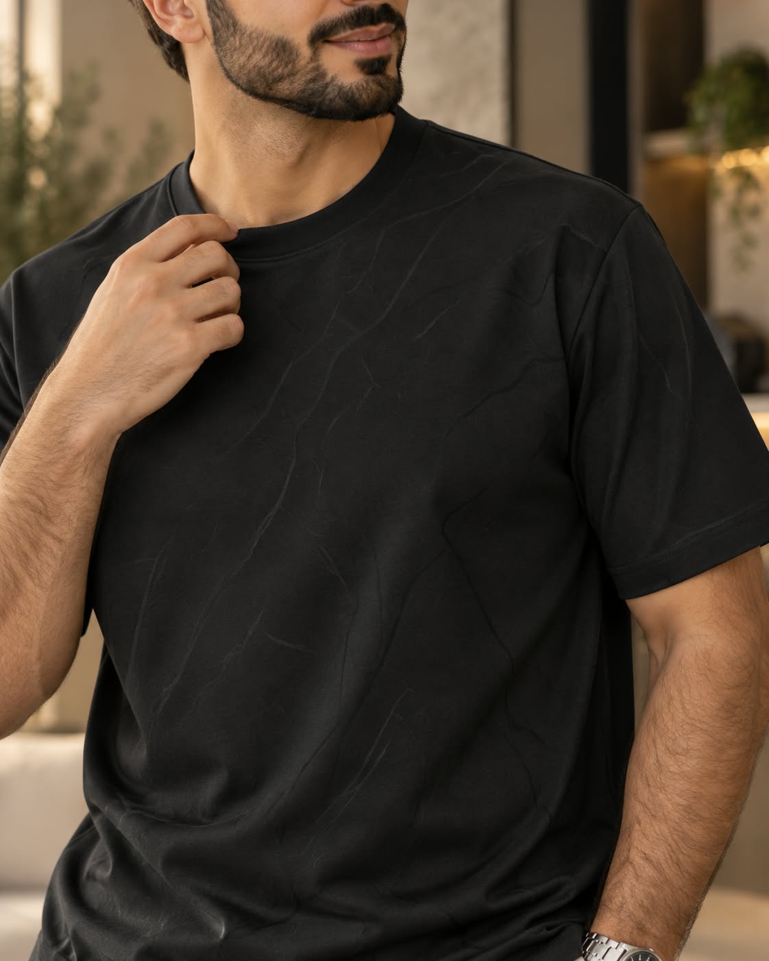 أسود