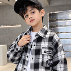 أسود