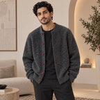 رمادي غامق