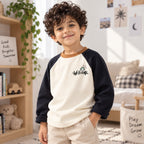 أسود