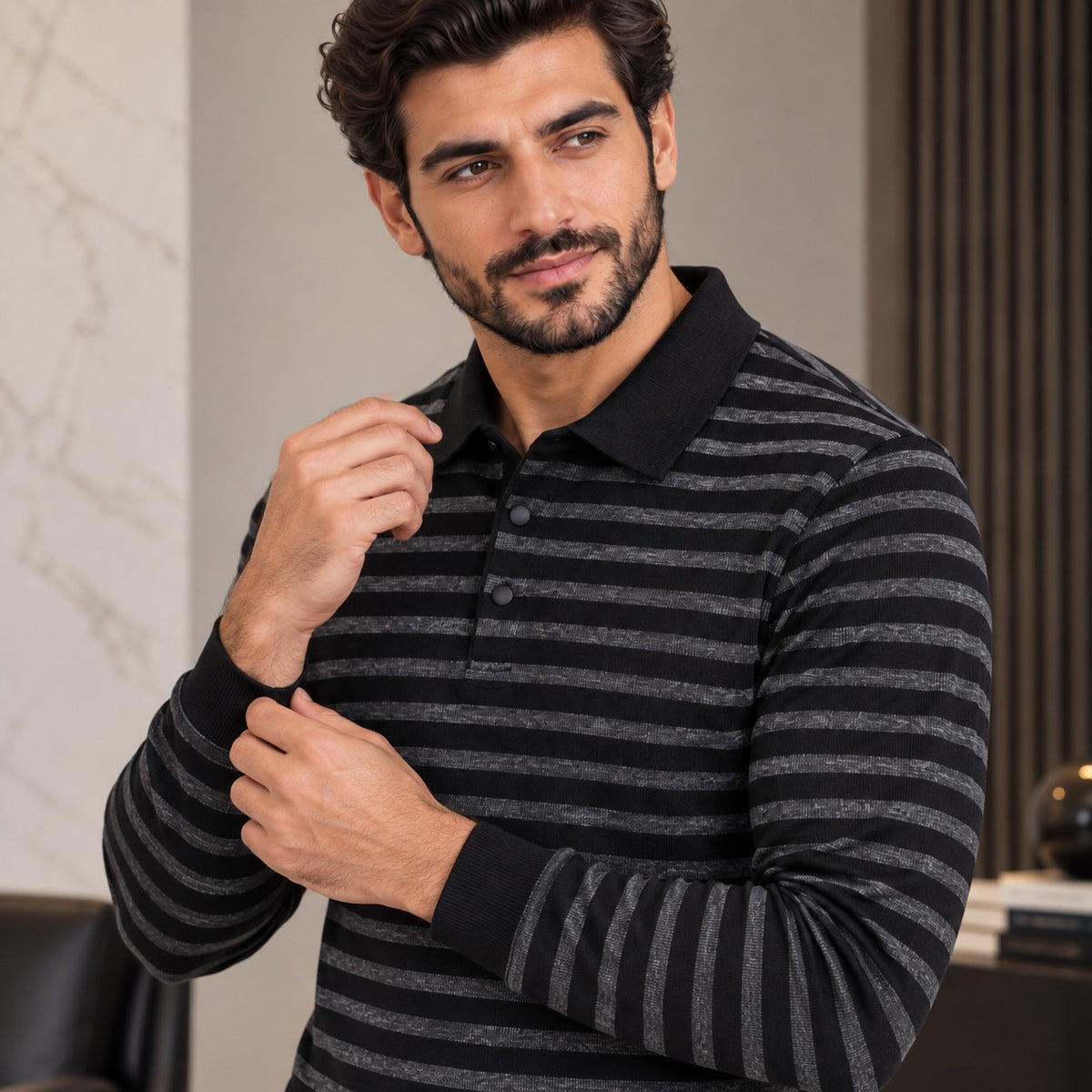 أسود