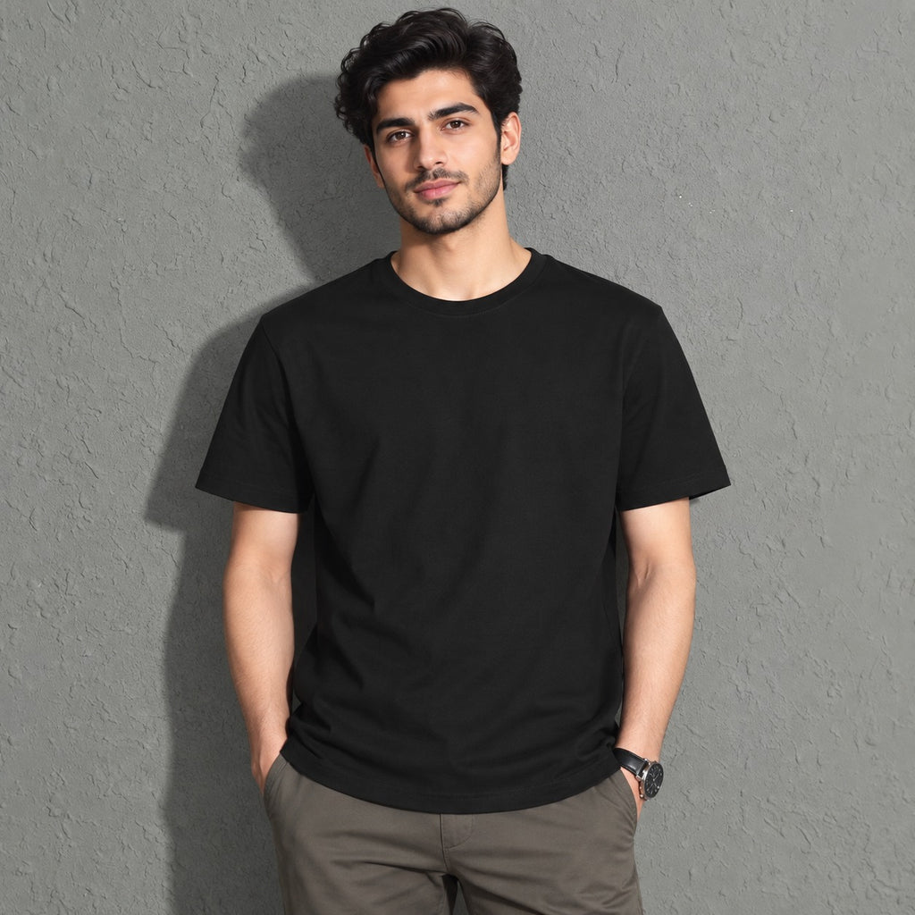 أسود