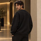 أسود