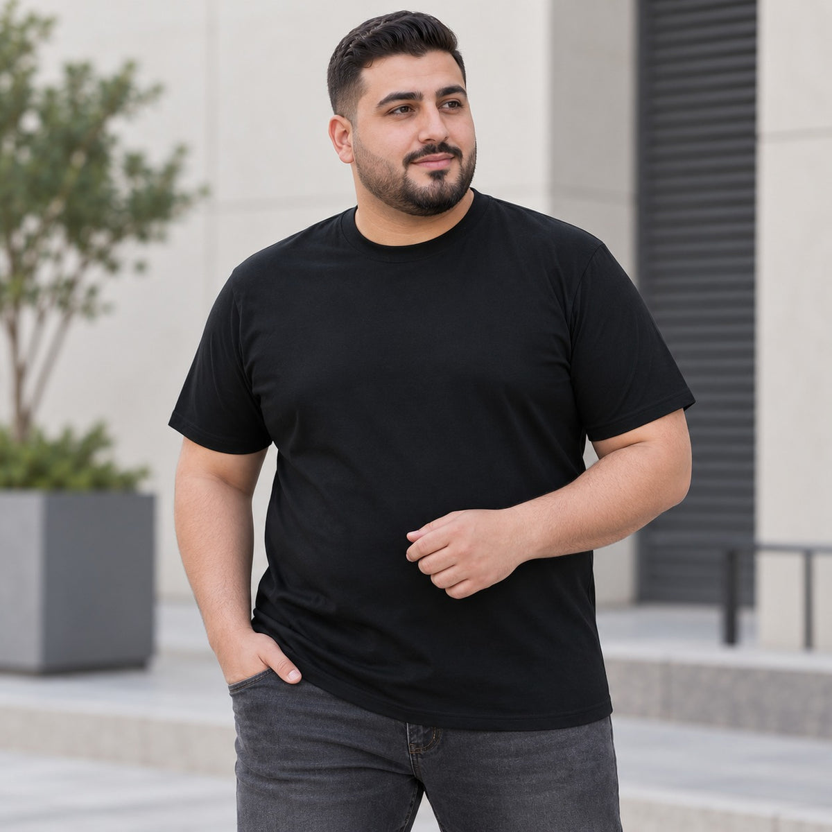 أسود