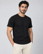 أسود