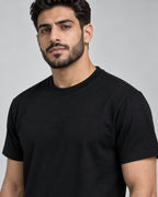أسود