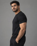 أسود