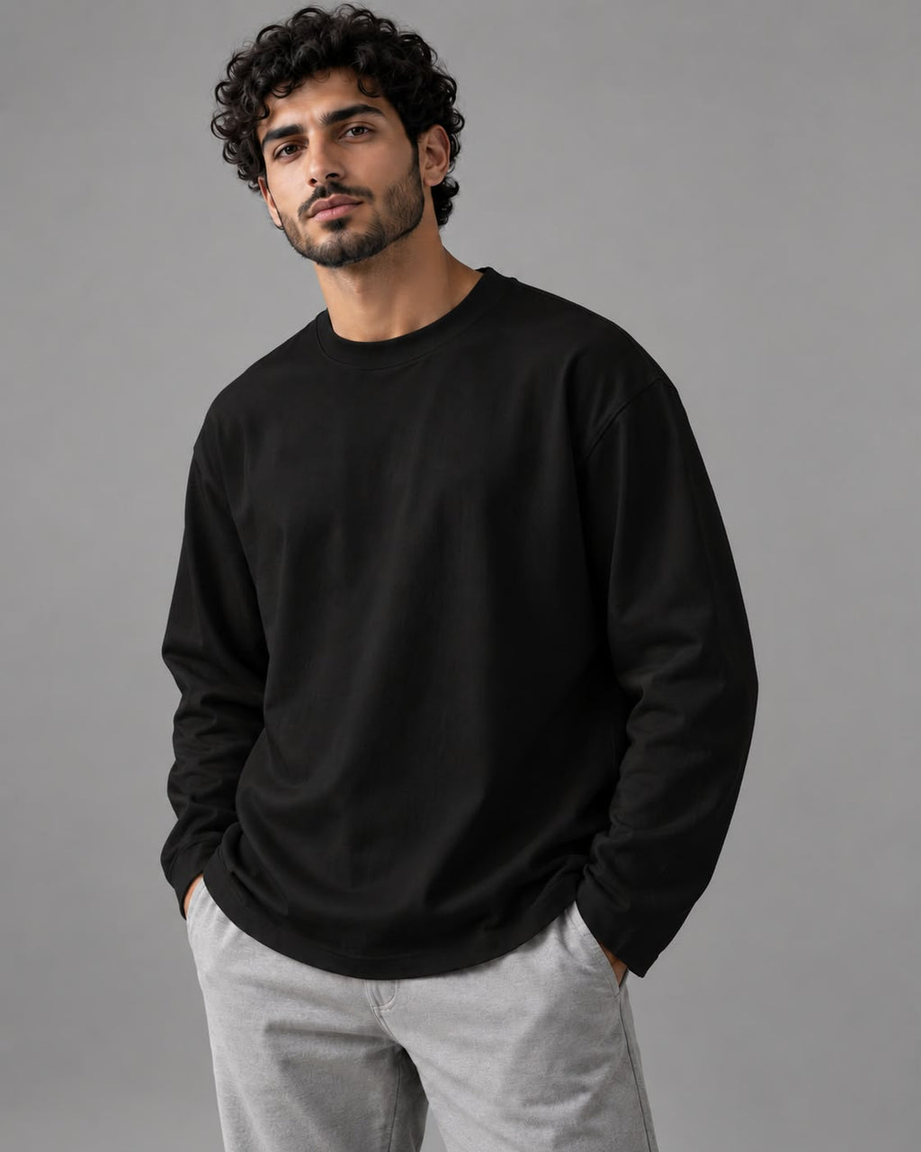 أسود