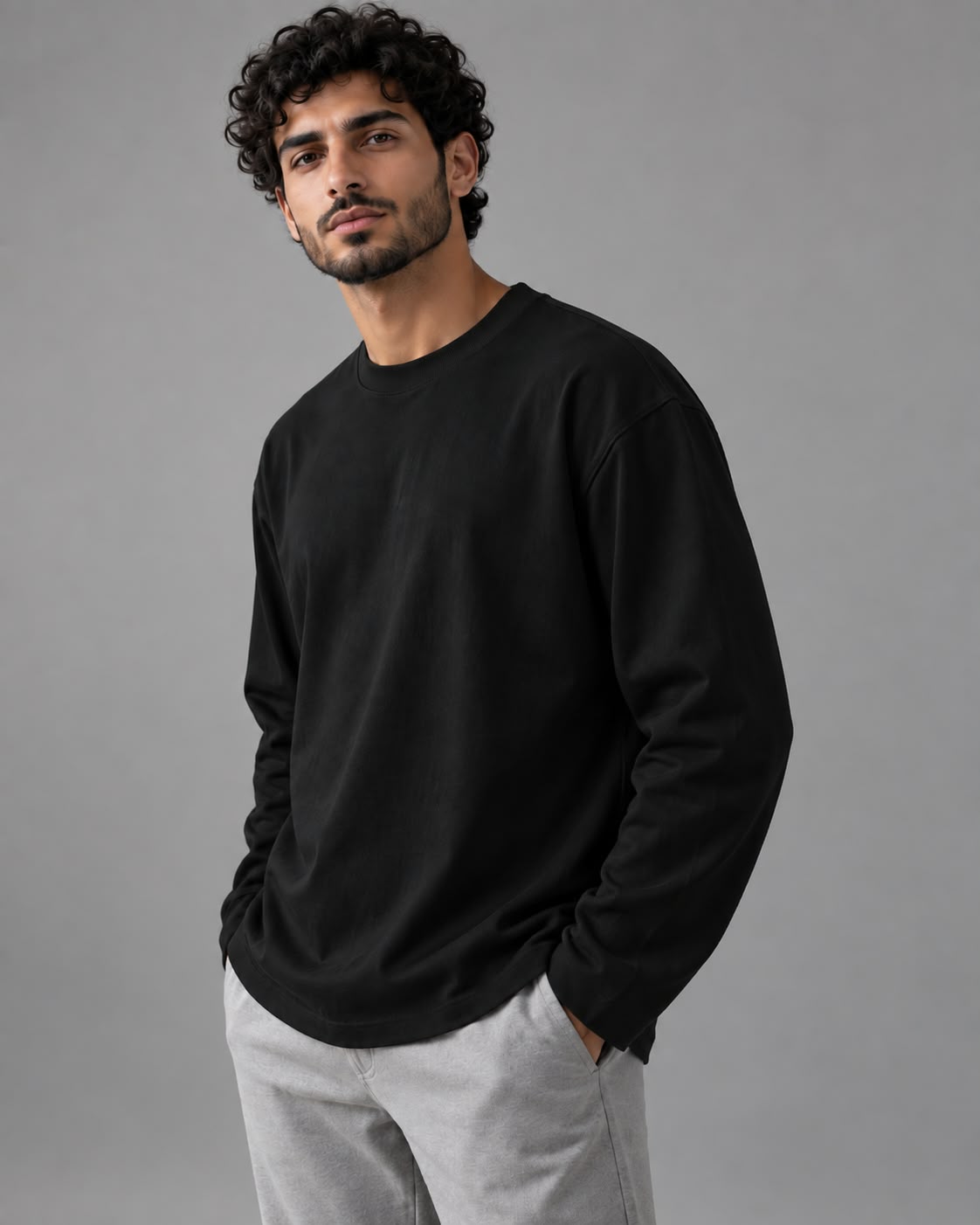 أسود