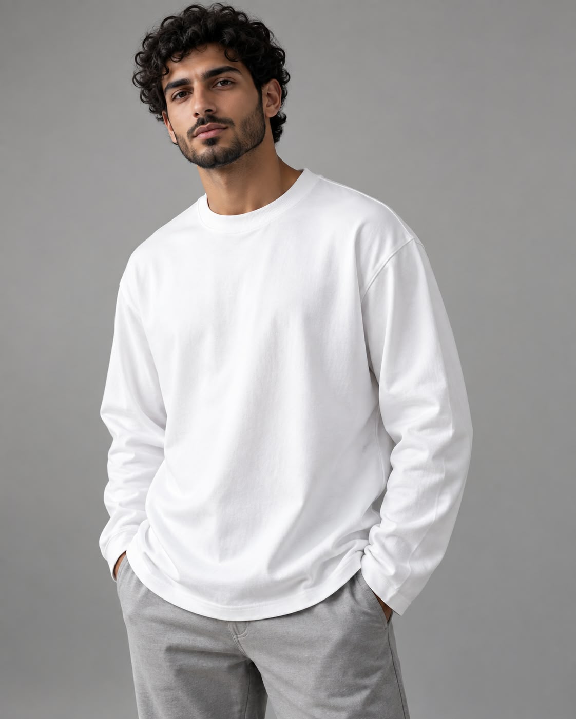 أبيض
