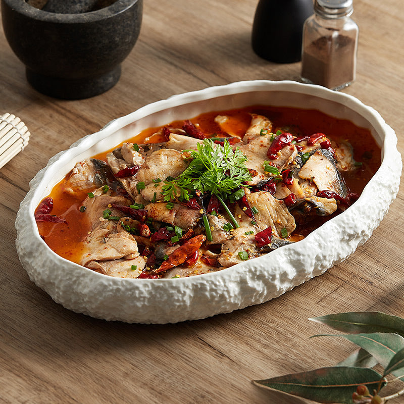 أبيض