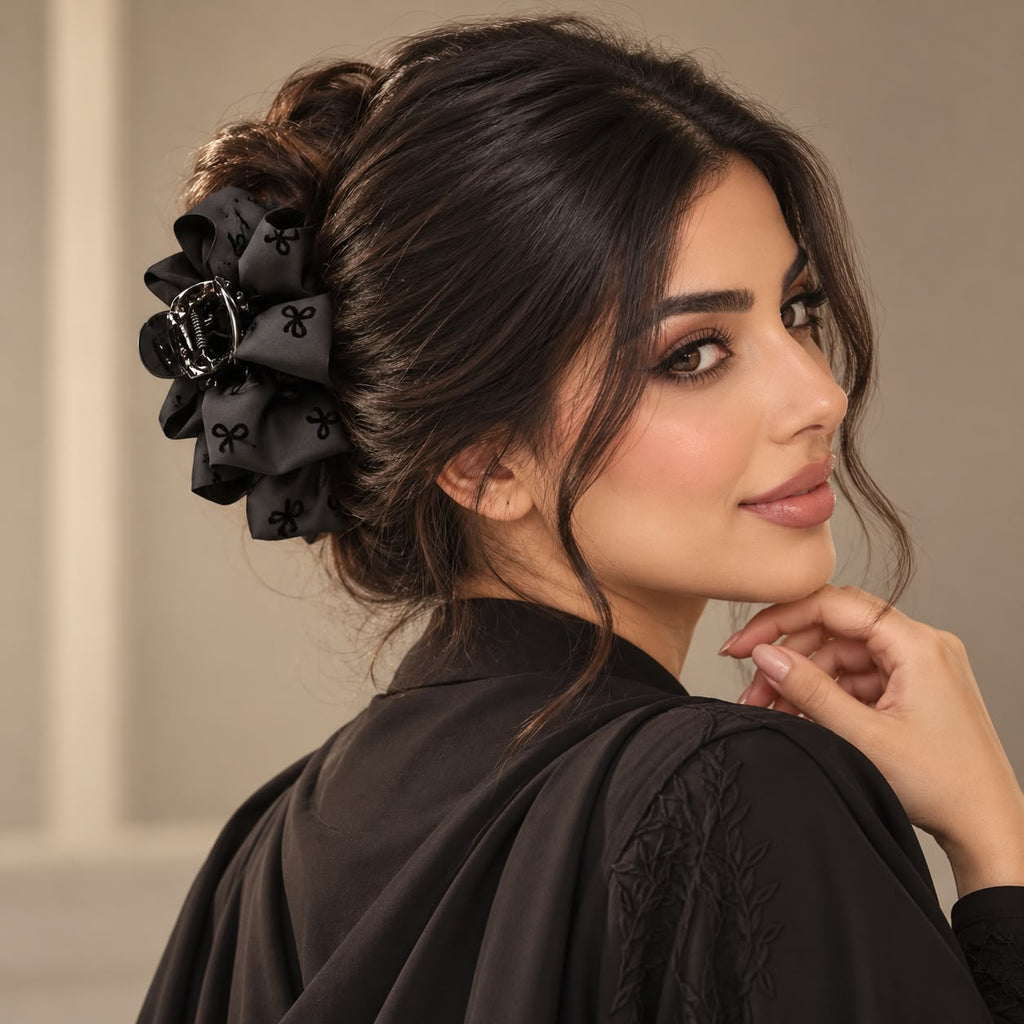 أسود