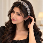 أسود