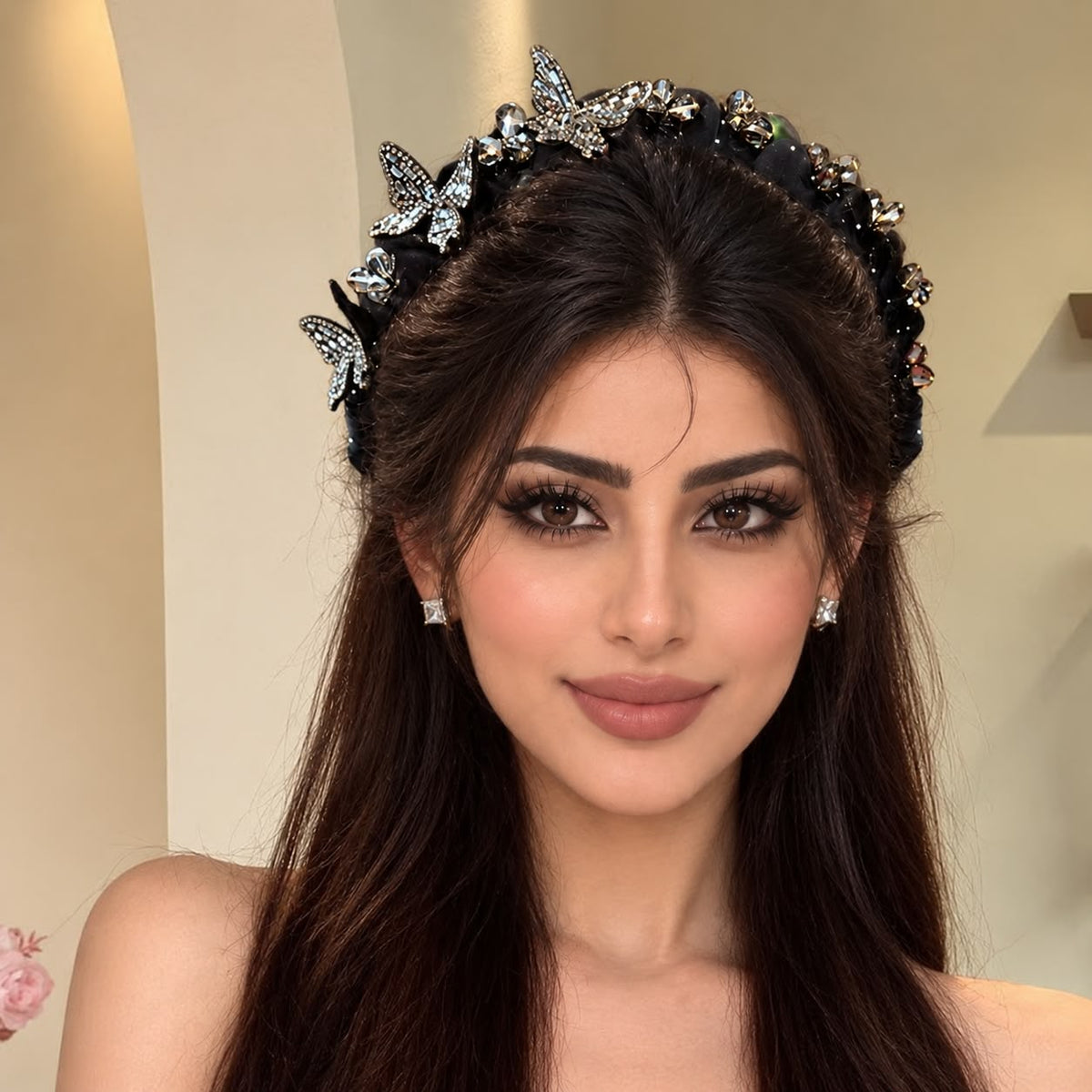 أسود