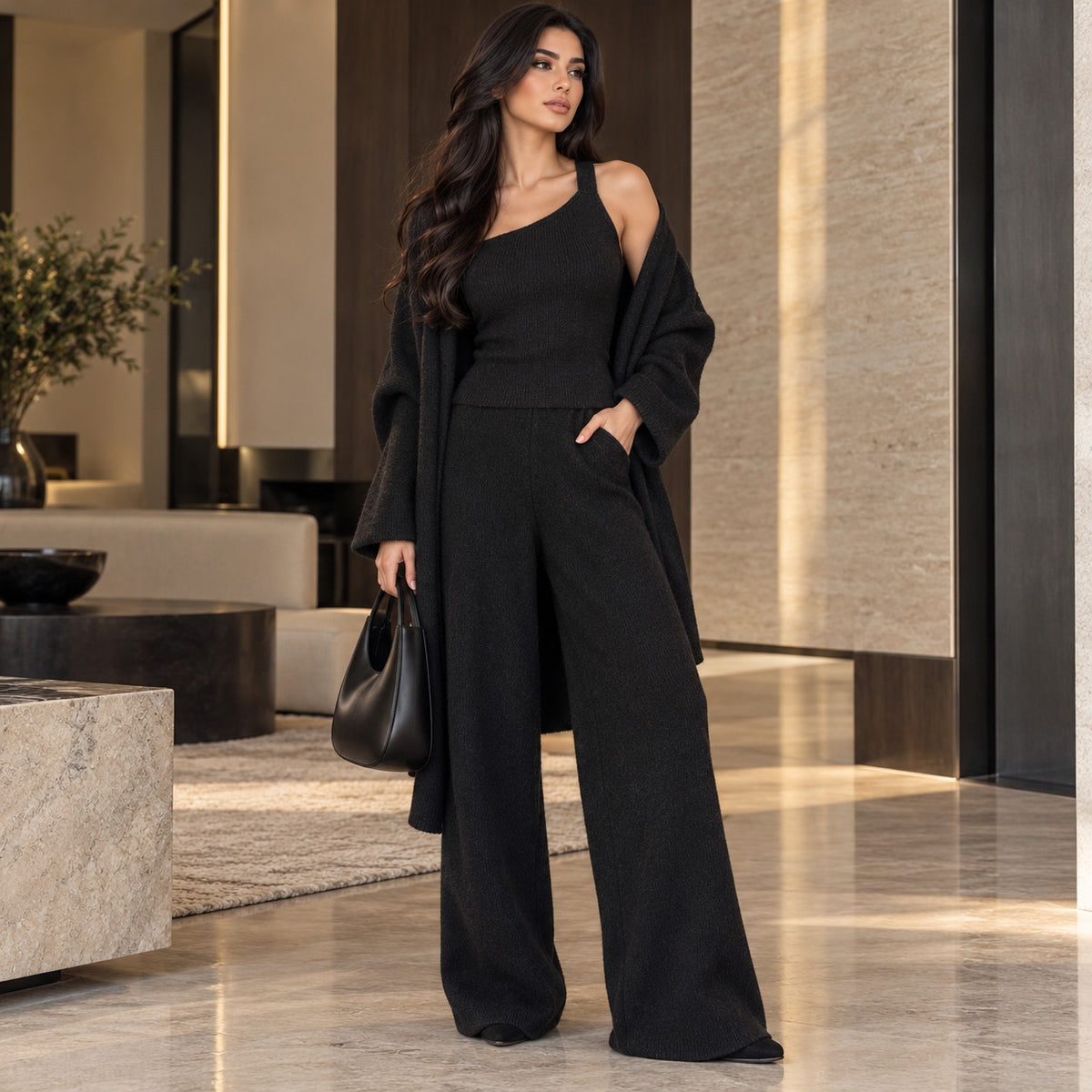 أسود