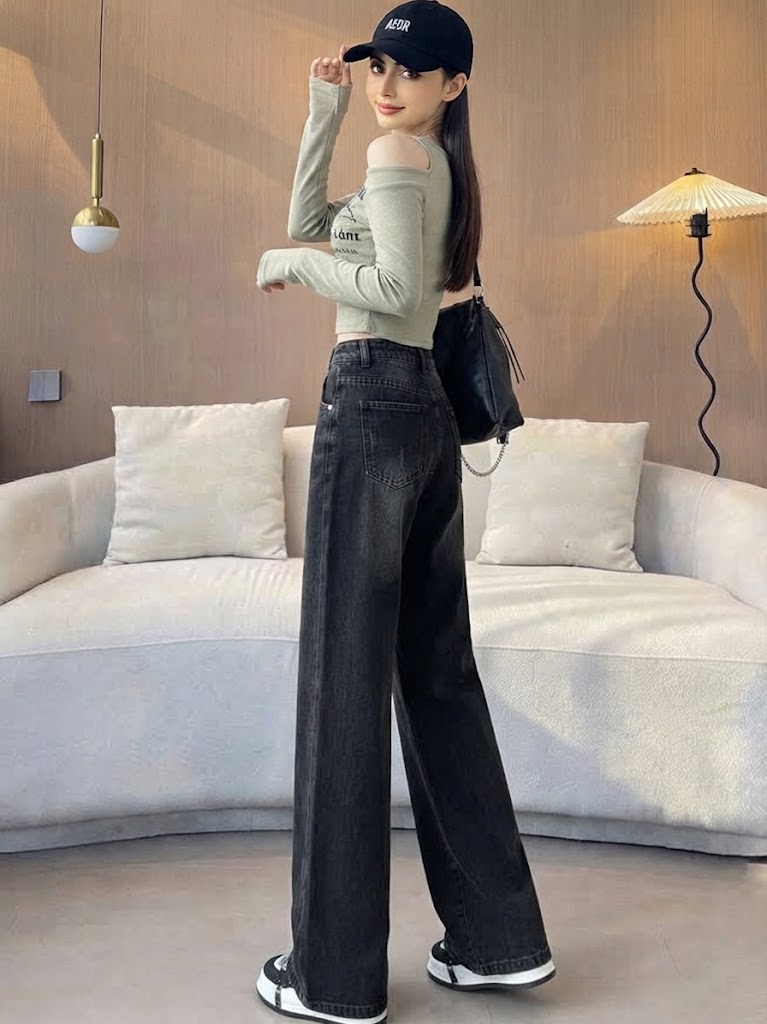 أسود
