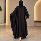 أسود