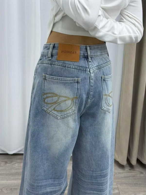 أزرق