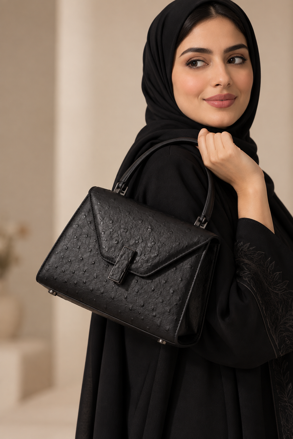 حقيبة يد نسائية جلد نعام طبيعي بتصميم فاخر