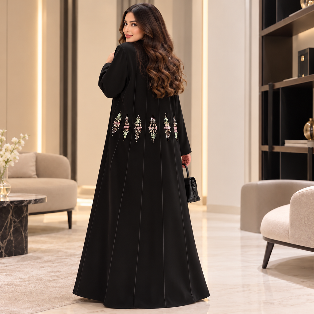 أسود