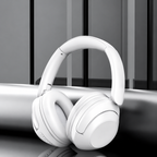 أبيض